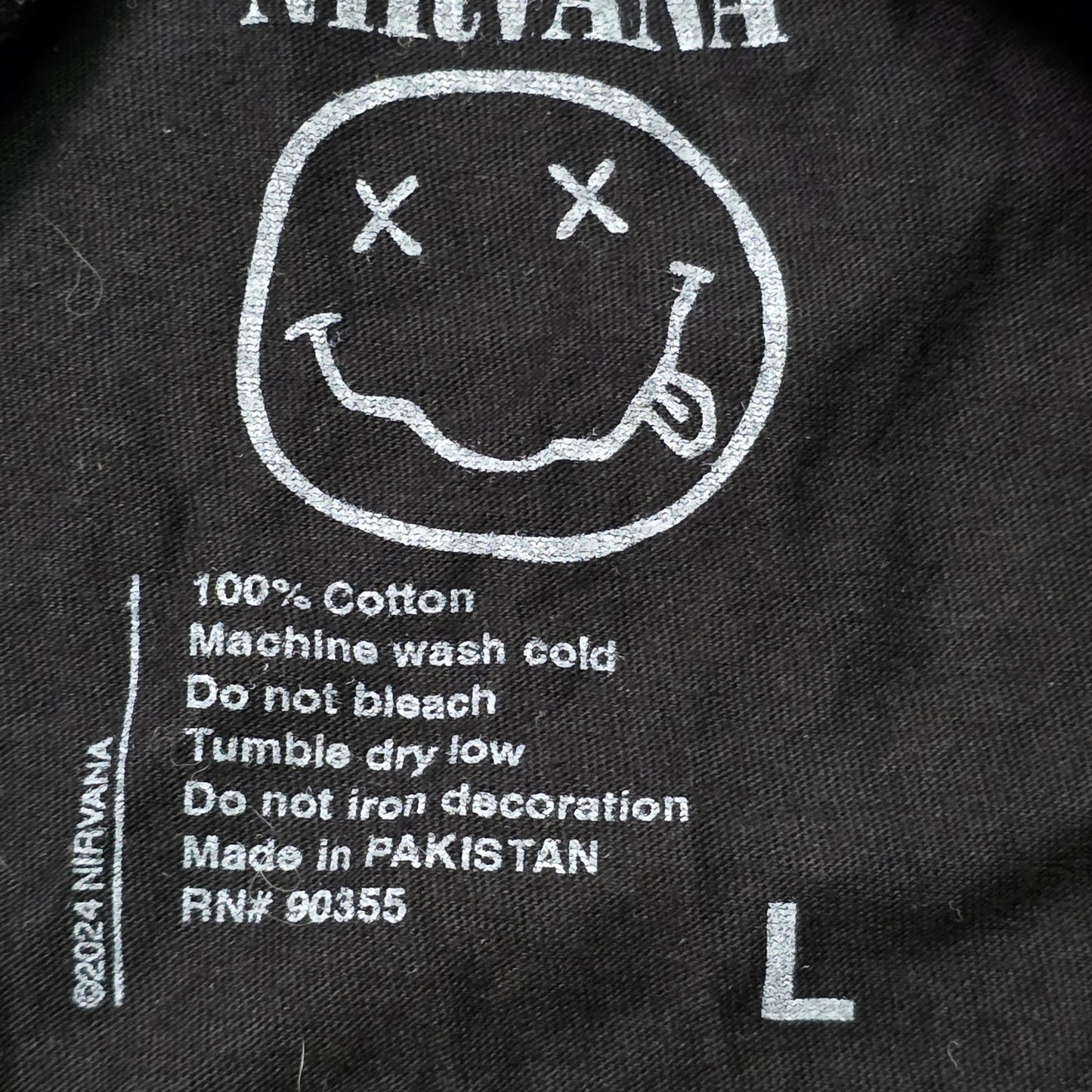 Nirvana Smiley Face Graphic T-Shirt Men’s L Black Rock Band Tee